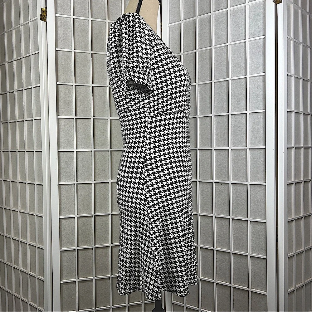 OBEY Houndstooth Mini Dress | Stretch Knit Cap Sleeve | Sz Small HOST PICK! NWOT